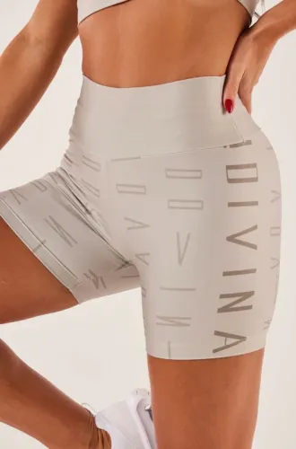 Short divina fitness novo pp 