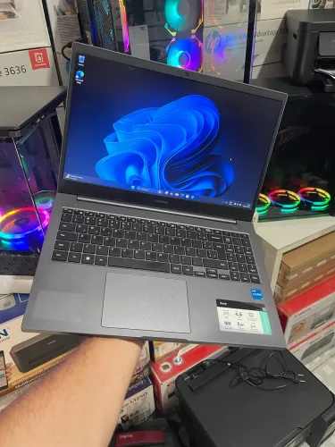 NOTEBOOK SAMSUNG i5 11GER