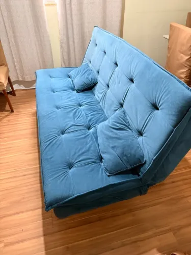 Sofá cama azul 3 lugares