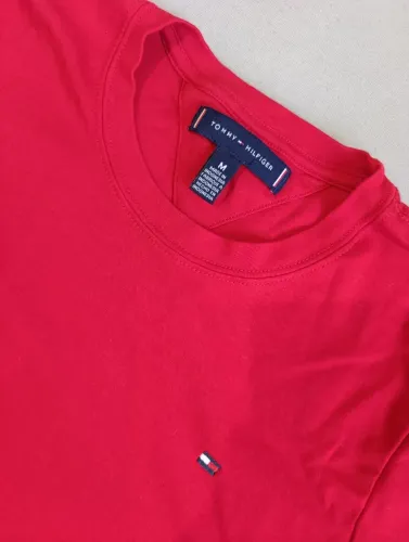 Camiseta Tommy Hilfiger Vermelha Nova Tam M