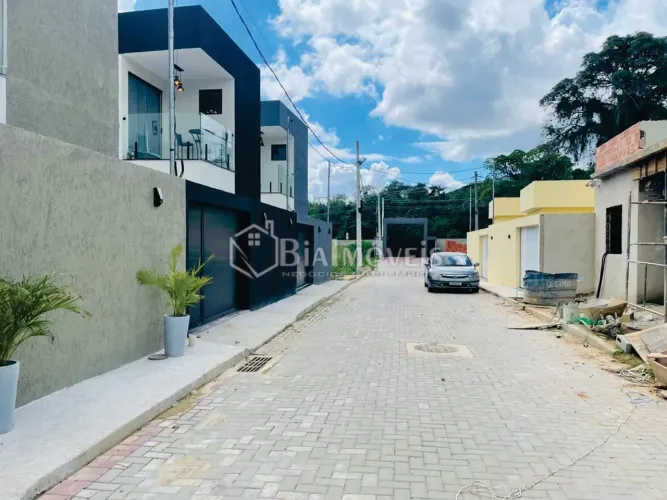 Entrada: R$ 30.000,00 - Residencial fechado - Estrada do Mato Alto - Guaratiba
