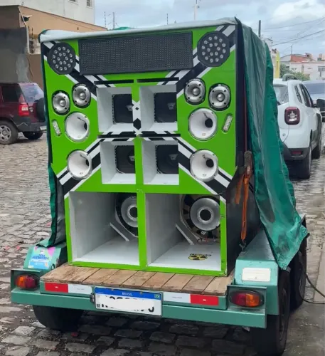 Paredão a venda política ou lazer