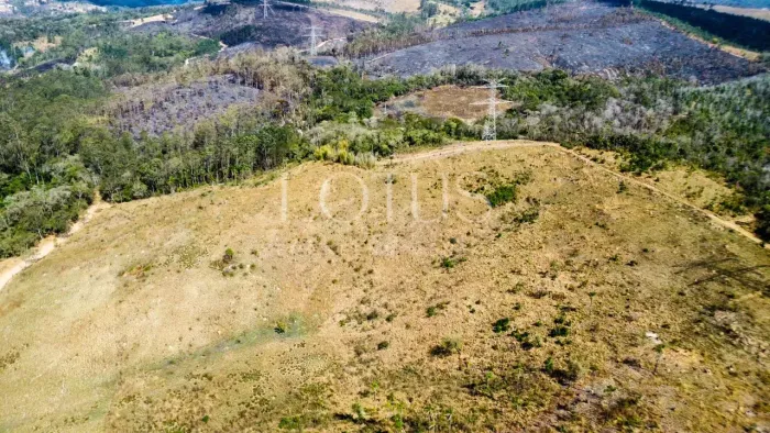 82A-Lote 600m² com Playground, Lagos e Quadra em Atibaia
