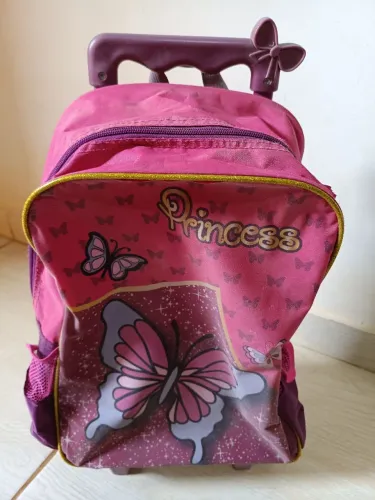 Mochila infantil com rodinhas menina