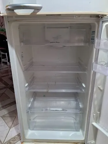 Geladeira Eletrolux 46 Dc