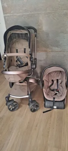 Carrinho Dzieco, com bebê conforto e base para carro