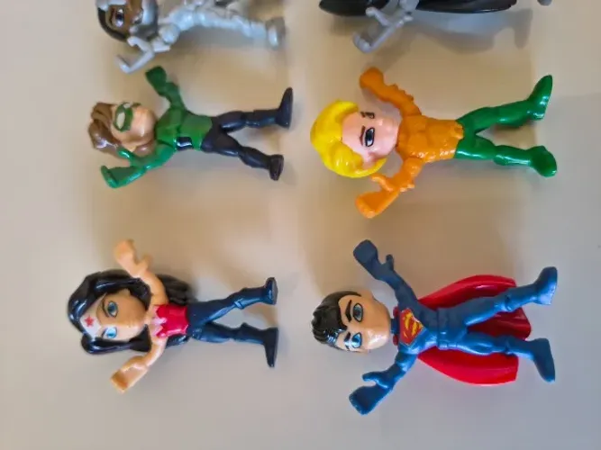 Kinder ovo Joy Marvel