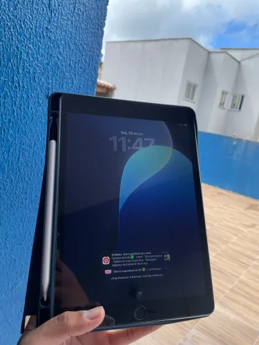 iPad 9 geração 64gigas. Sem nenhum defeito nem avaria.