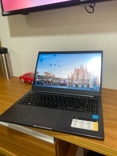 Notebook Samsung Book 11Th