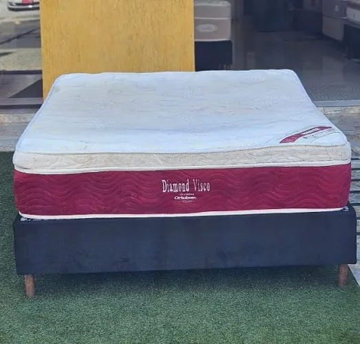 Colchão de Casal usado com base - ENTREGO!