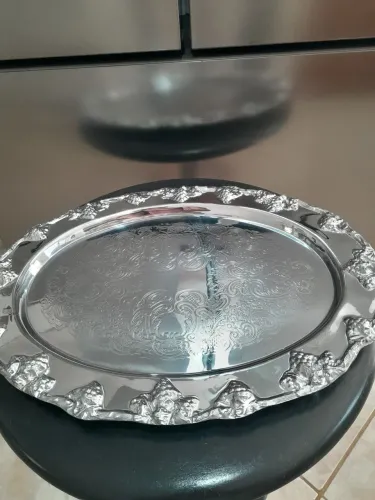 Bandeja banhada a prata antiga