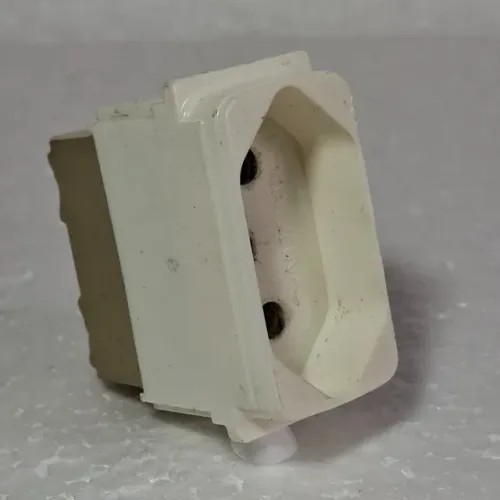 Módulo Tomada Pial Legrand 680145/ 680160 10a 250v Branco/ Usado