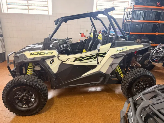 Polaris RZR XP 1000 utv Polaris xp 1000 Rzr