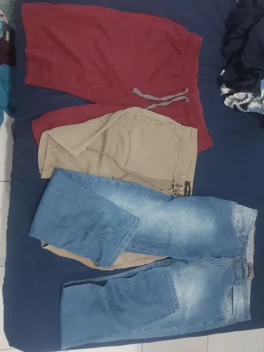 Kit Calça jeans, Bermuda Moletom + Bermuda Wollner (tamanho 40)