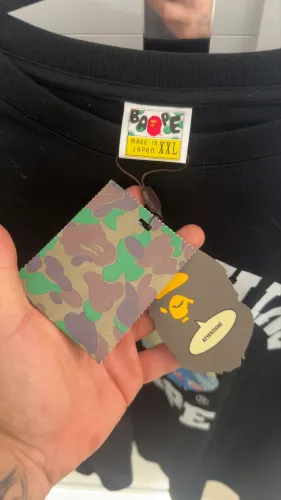 Camiseta Bapesta ( NOVA )