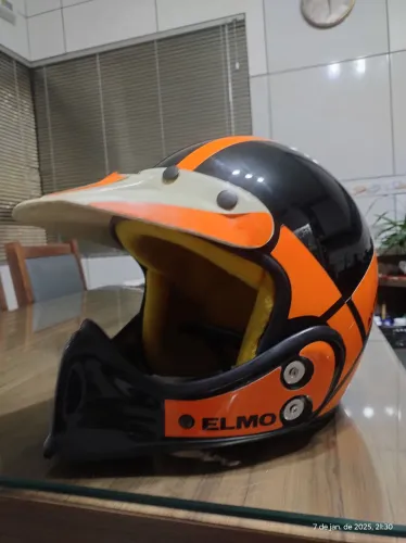 capacete elmo cross