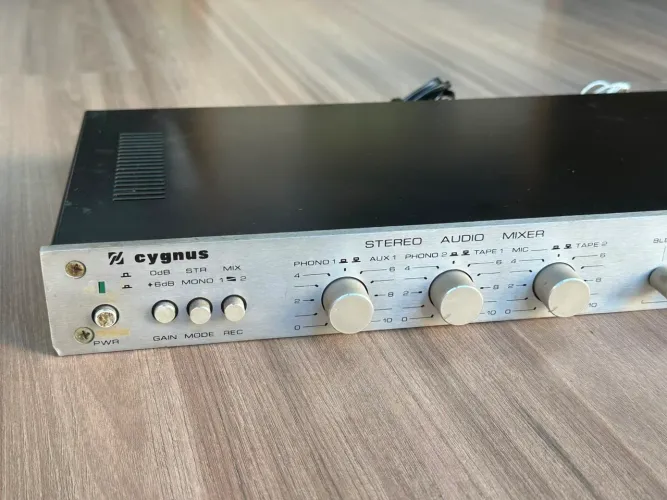 Cygnus SM 400 Aparelho de Som