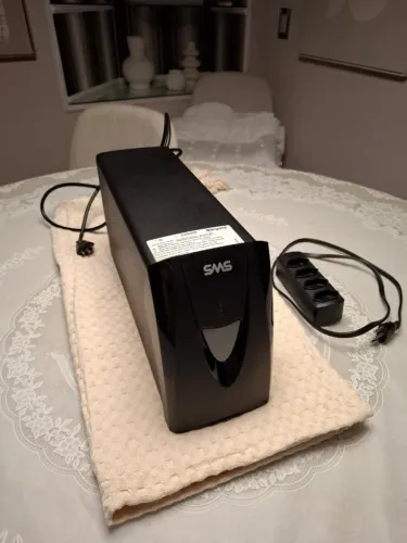 Nobreak SMS NET4+ 1500VA Bivolt + Régua Extensora SMS
