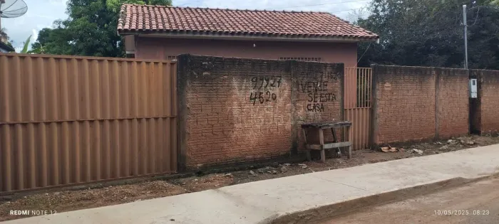Casa em Lambari D'Oeste.