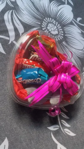 Coração com chocolates ?