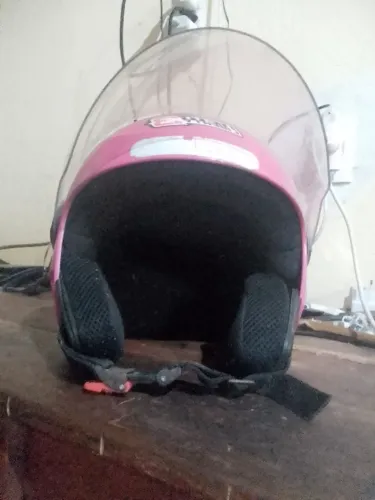 Capacete