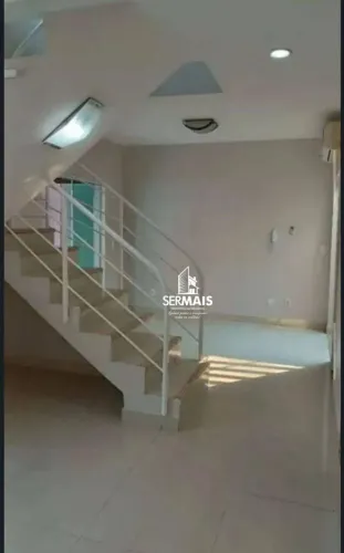Sobrado com 2 dormitórios para alugar, 110 m² por R$ 4.000/mês - Embratel - Porto Velho/RO