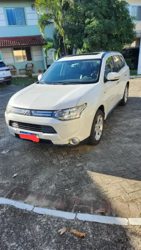 Mitsubishi Outlander 3.0/ GT 3.0 V6 Aut. 2015