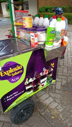 Carrinho de açai