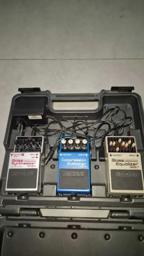 Set Boss Pedaleira Para Contra-Baixo