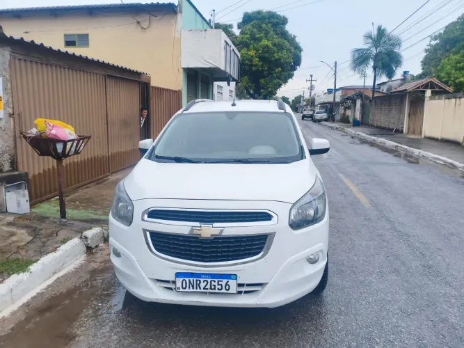 Chevrolet Spin LTZ 1.8 8V Econo.flex 5P Aut. 2015