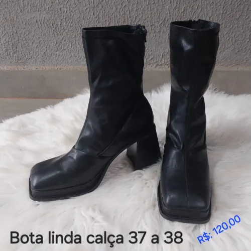 Bota baixa feminina