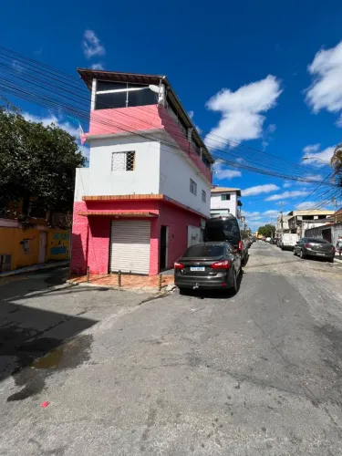 Casa de três pavimentos