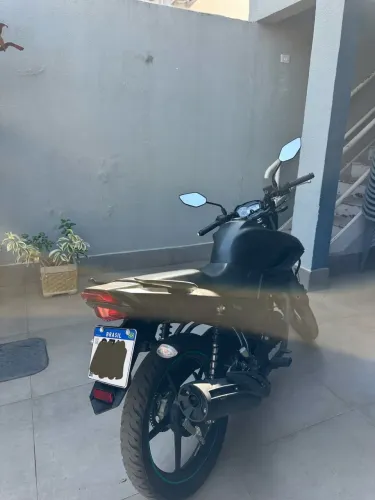Yamaha Fazer 150 2023/2024 - Impecável
