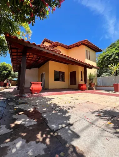 CASA RESIDENCIAL em LAURO DE FREITAS - BA, PITANGUEIRAS