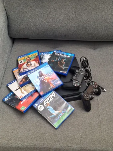 PS4 Slim + 2 controles + jogos