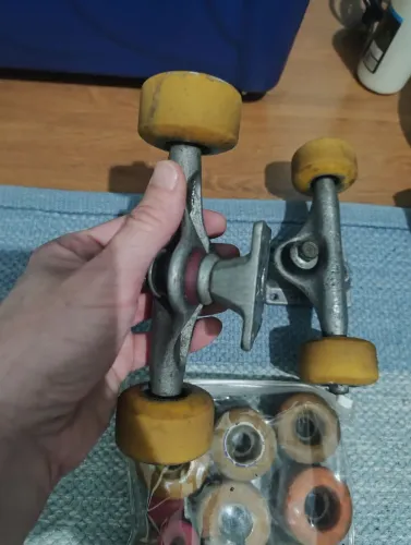Truck crail skate completo com rolamentos e rodinhas