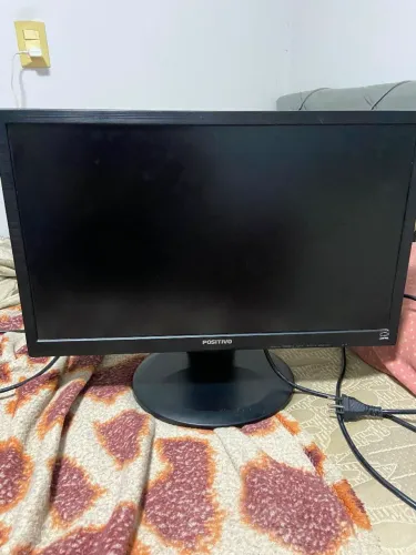 Monitor Positivo LED + Cabo VGA + Adaptador HDMI para VGA - Pronto para usar!