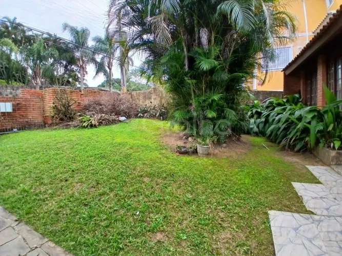 Terreno de 557,70 m² em Cacupé, Florianópolis