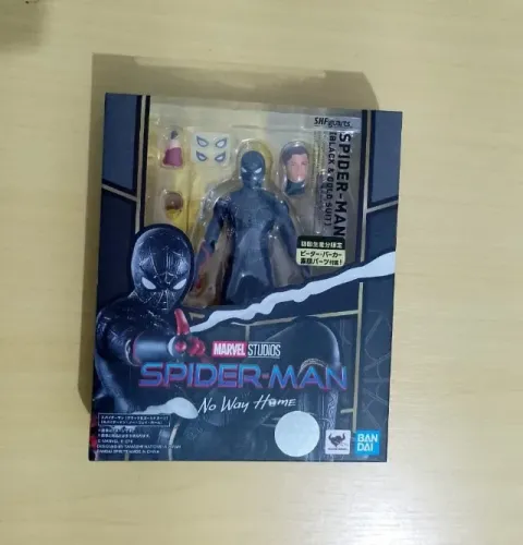 Spider Man No Way Home Black e Gold Suit - SH Figuarts - LACRADO