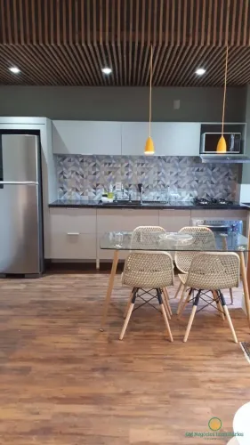 Charmoso Apartamento Mobiliado 1 dorm no Address Granja Viana