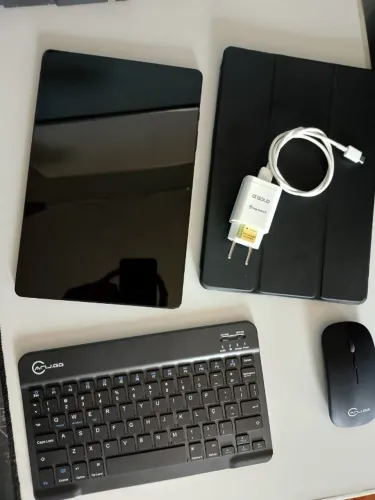 Tablet Samsung Galaxy Tab A9+ 5G Enterprise Edition - TROCO POR PS4 e XBOX ONE