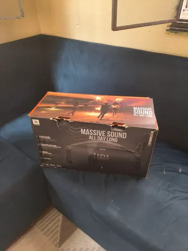 Vendo uma Caixa bombox3