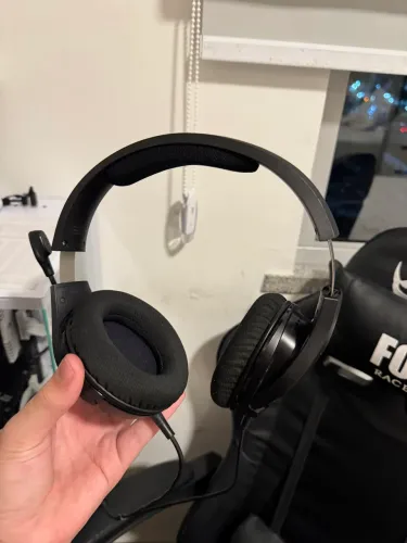 Headset hyperX cloud stringer core - FUNCIONANDO NORMAL