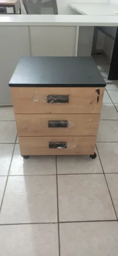 Gaveteiro para sala comercial