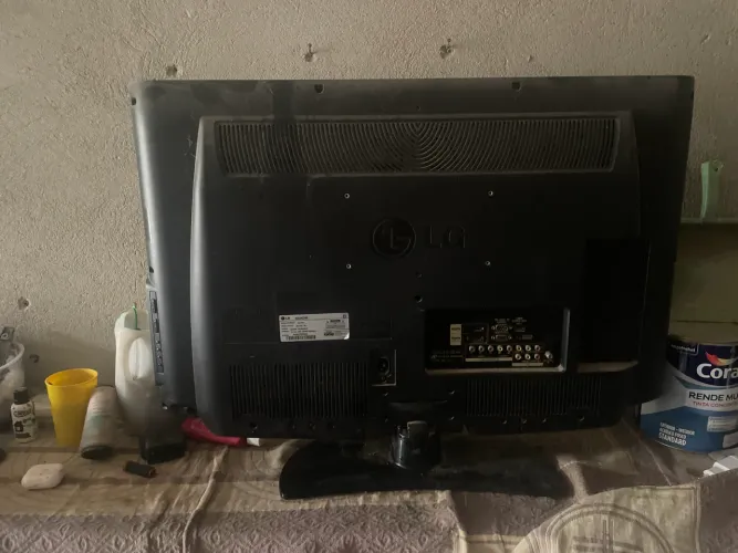 Tv LG antiga 