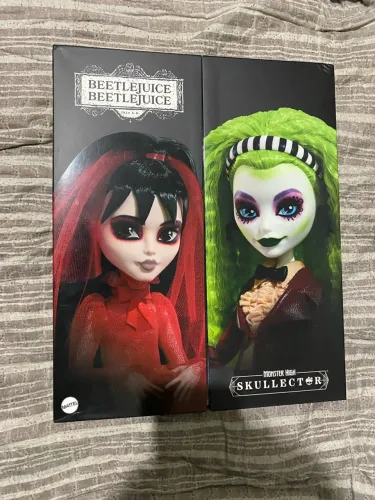 Boneca Skullector Beetlejuice