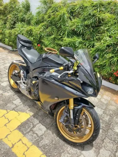 Oportunidade Yzf-R1 2010 - Troco