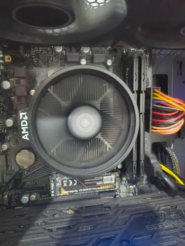 Processador AMD Ryzen 5 5600g com Cooler Box