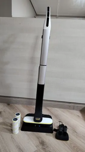 Limpadora De Piso Kärcher FC 4 Usada Conservada