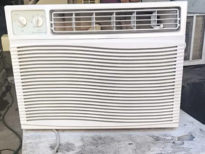 Ar condicionado de janela Gree 18000 BTU